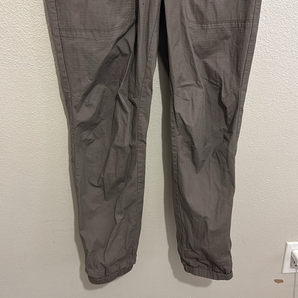 Vuori Ripstop Traveler Jogger Pants - Picture 4 of 9